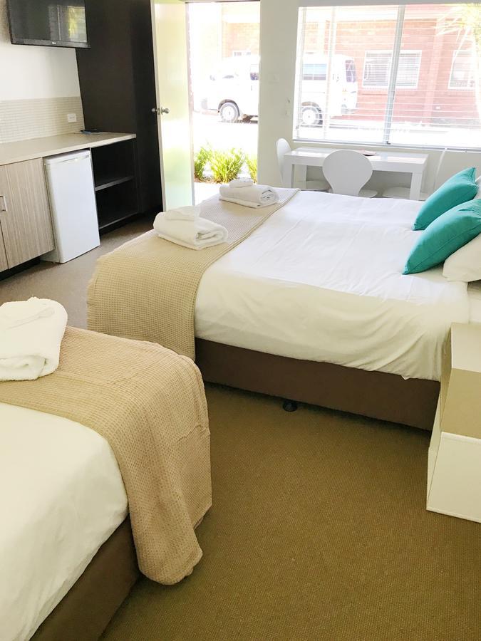 Thirroul Beach Motel מראה חיצוני תמונה